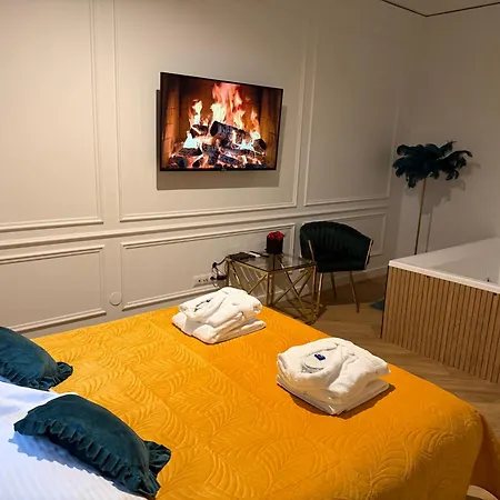 Apartament Shadow Prywatne Jacuzzi Zamoyskiego Kraków-2